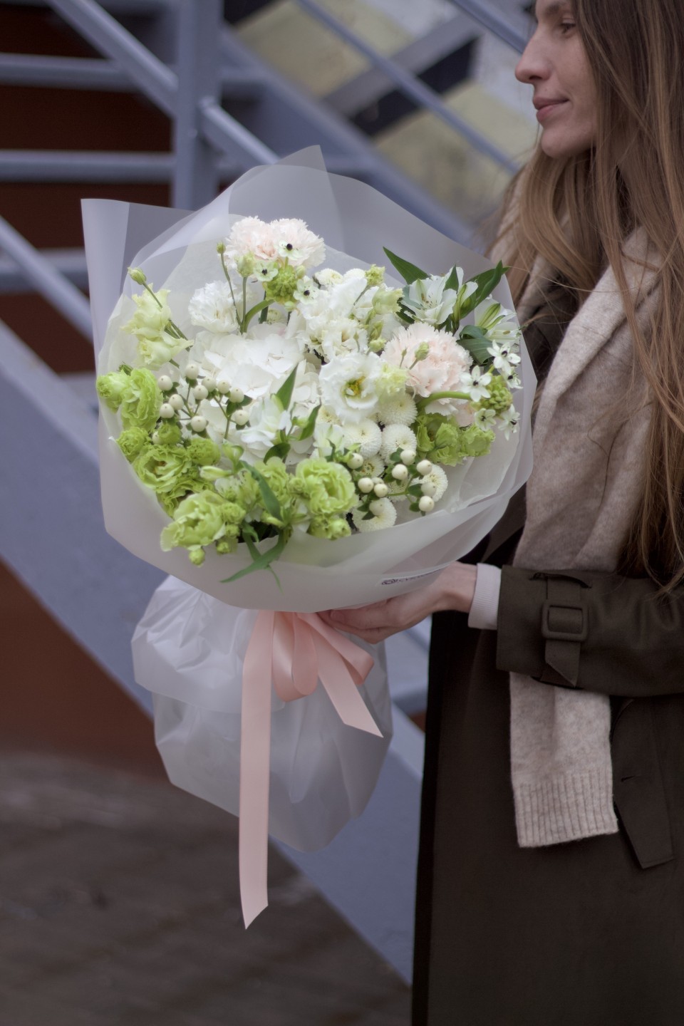 Букет Лаура - быстрая доставка в Минске
