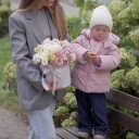 Коробка цветочная Спасибо, мамочка - с добавлением зелени - миниатюра 