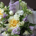 Букет Магнолия - с добавлением зелени - миниатюра 