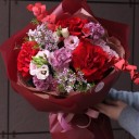 Букет Рубиновая Роза - с добавлением зелени - миниатюра 