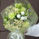 Букет с зеленой гвоздикой Лайм - миниатюра