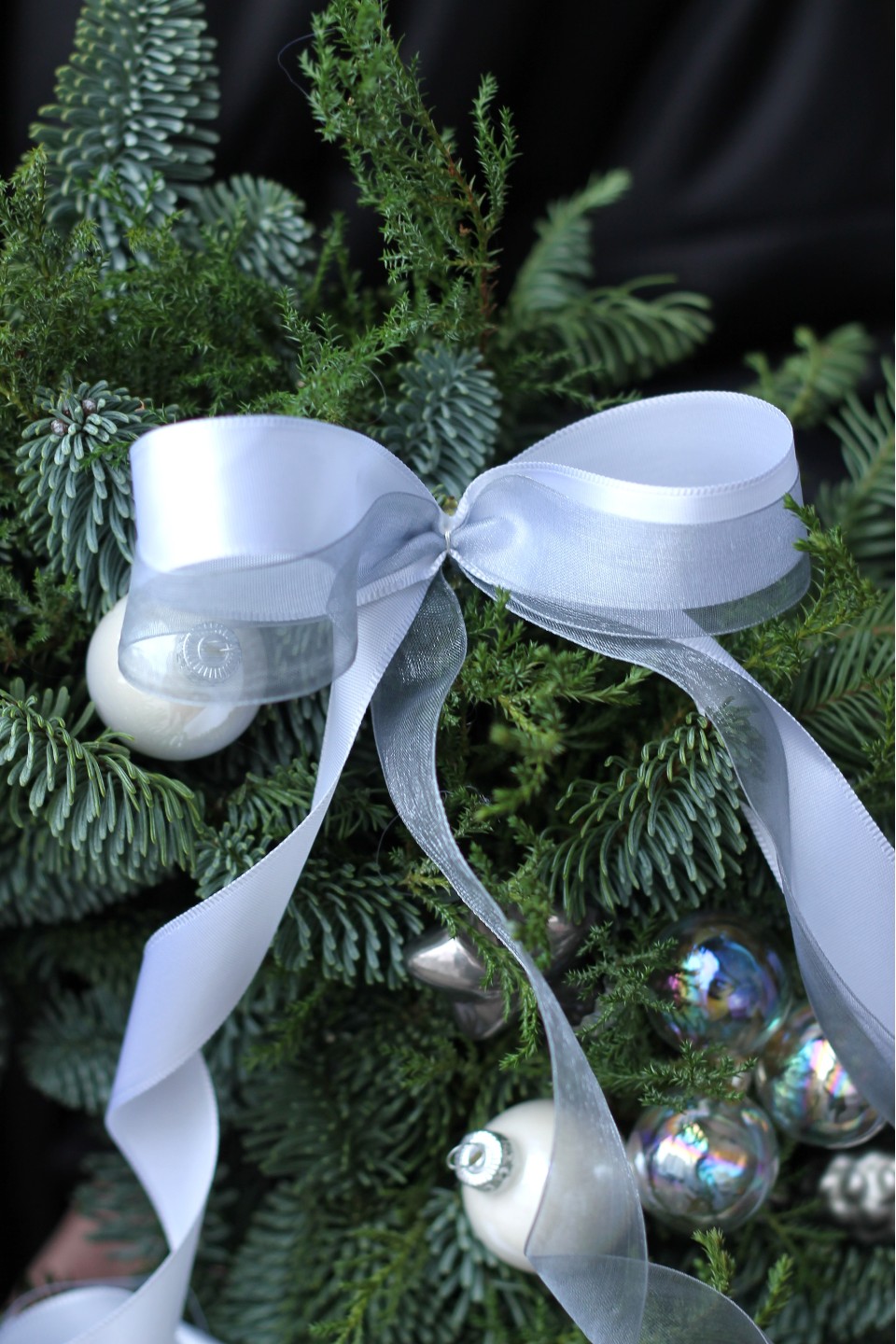 Венок новогодний Северный Олень - с добавлением зелени