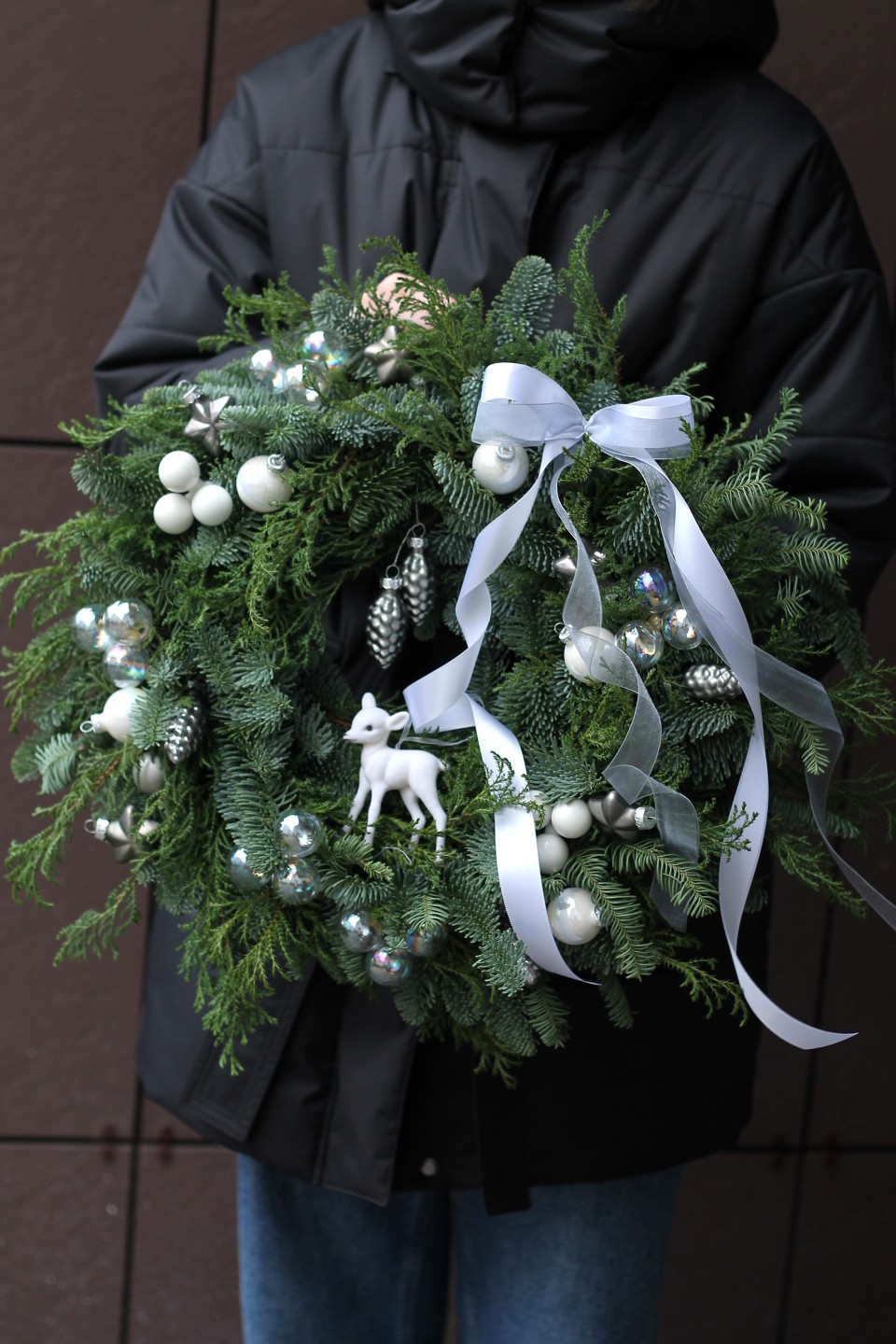 Венок новогодний Северный Олень - быстрая доставка в Минске