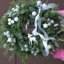 Венок новогодний Северный Олень - с добавлением зелени - миниатюра 