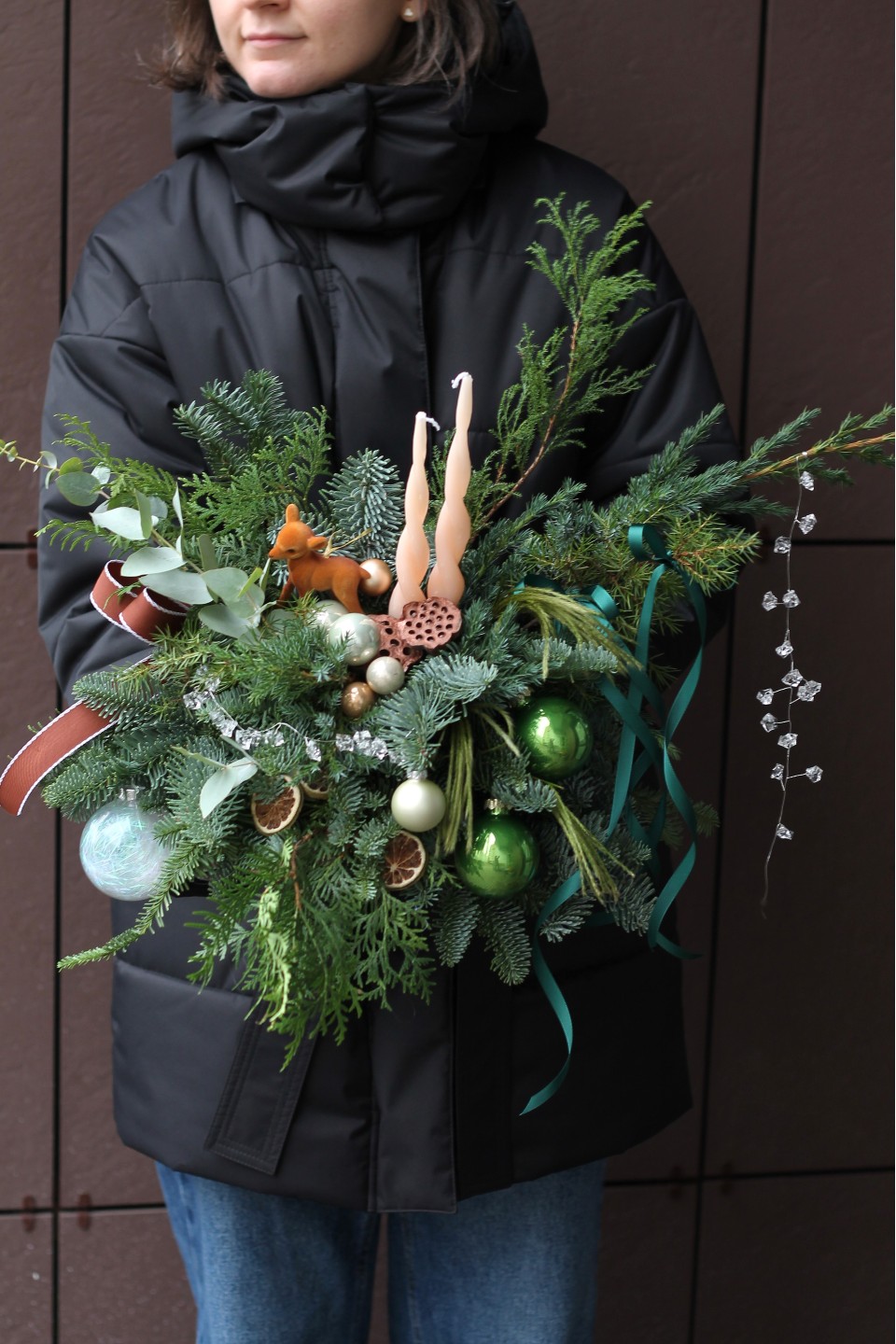 Композиция новогодняя Олененок Бэмби - подарочное оформление