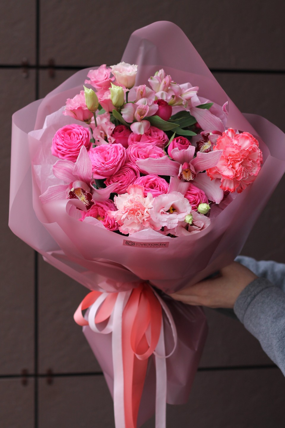 Букет Розовый мусс - с добавлением зелени