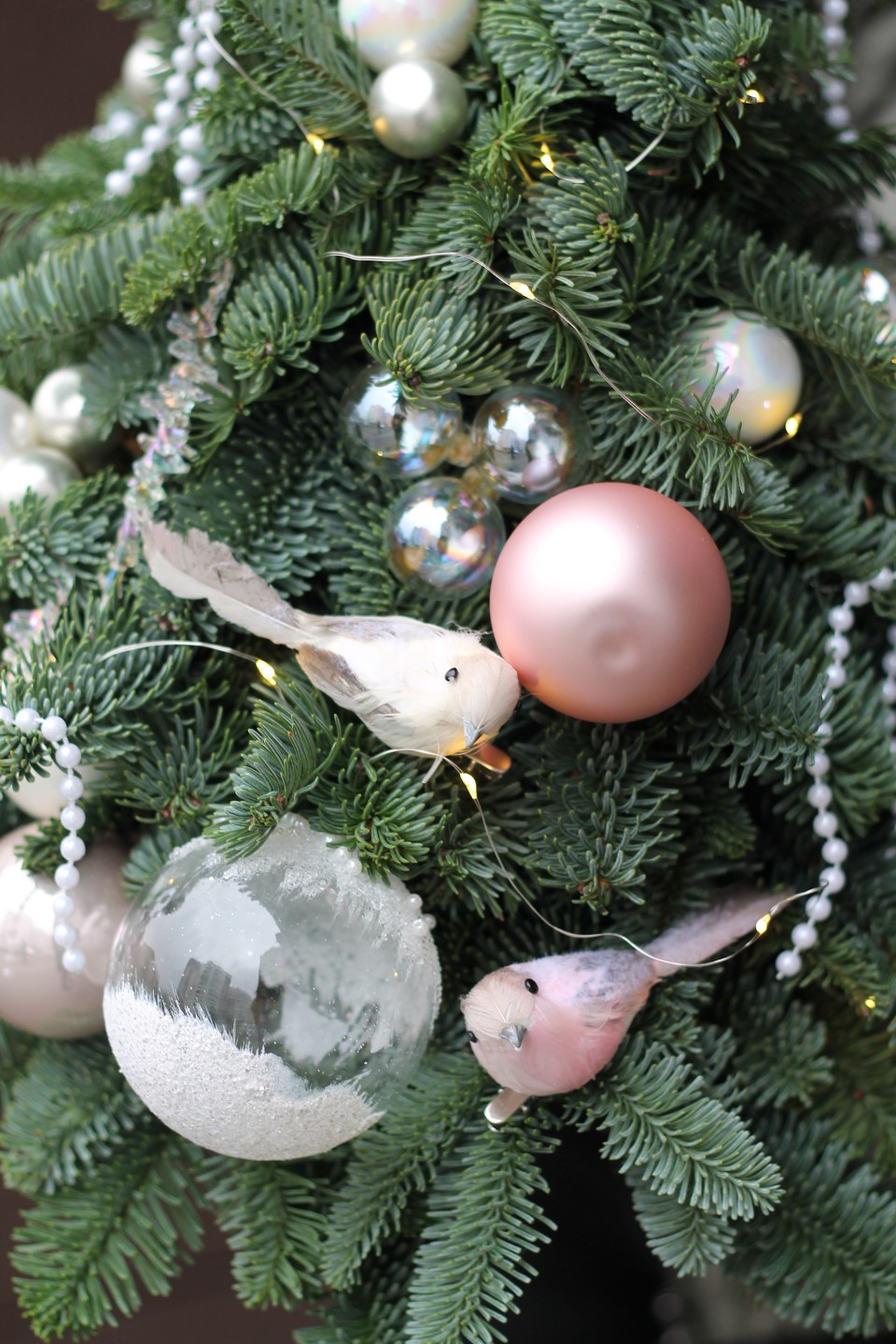 Новогодняя елочка Зимняя Птичка - с добавлением зелени