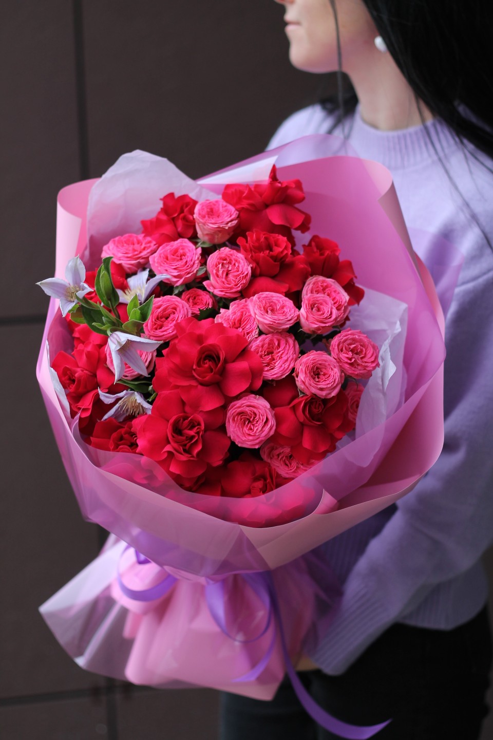 Букет с французской розой Малиновая Сказка - с добавлением зелени