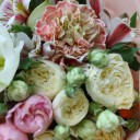 Букет Танец Бабочек - с добавлением зелени - миниатюра 