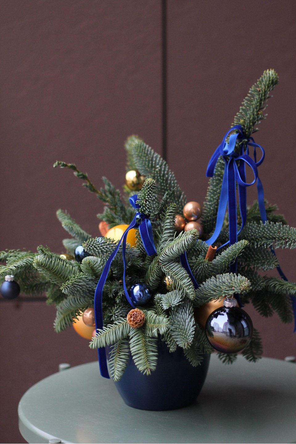 Композиция Новогодняя Матрица - с добавлением зелени