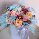 Коробочка с орхидеей цимбидиум Виктория - для женщины/молодой пары - миниатюра