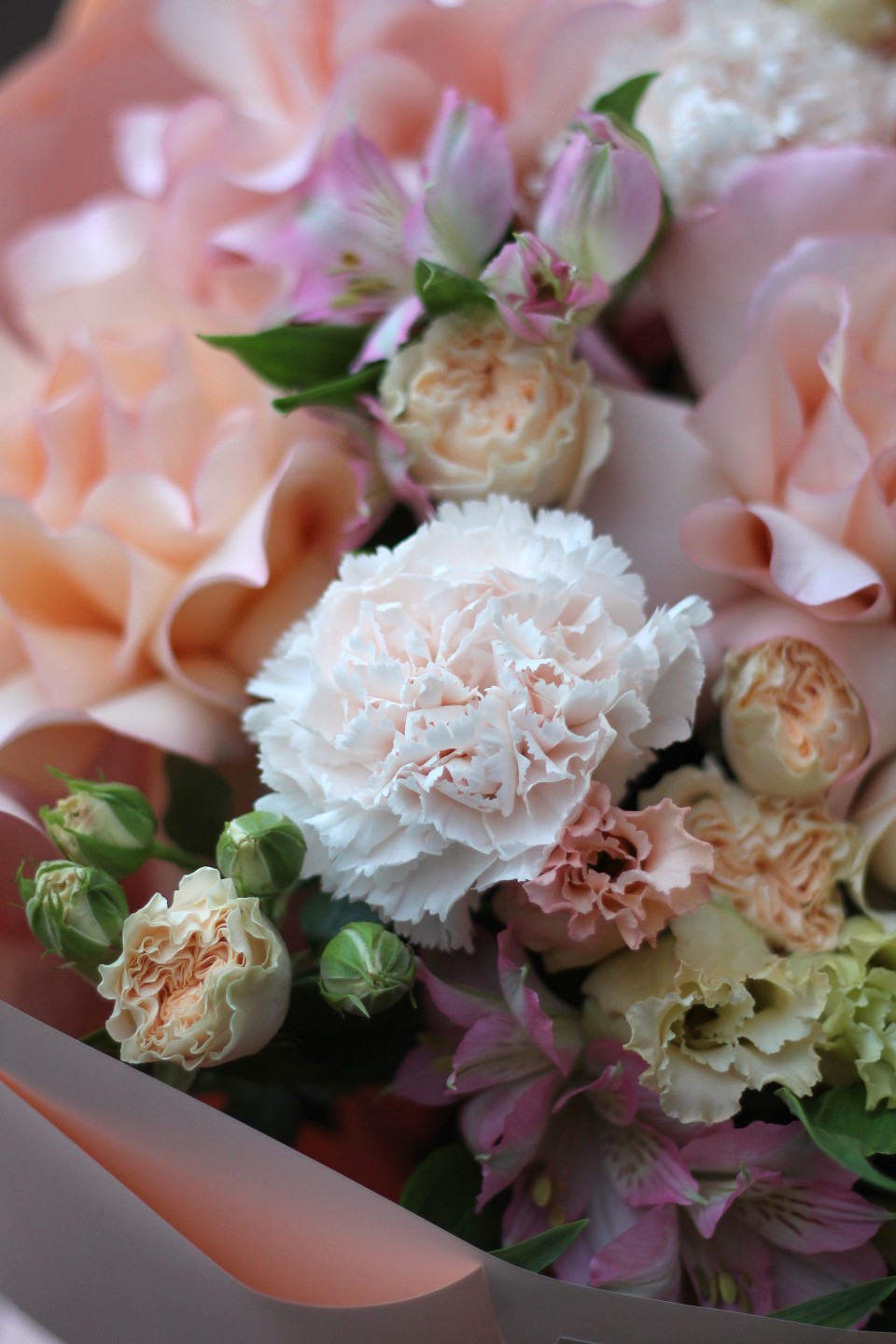 Букет с французскими розами Цветочная Романтика - быстрая доставка в Минске