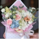 Конветр с цветами Парфюм - с добавлением зелени - миниатюра 