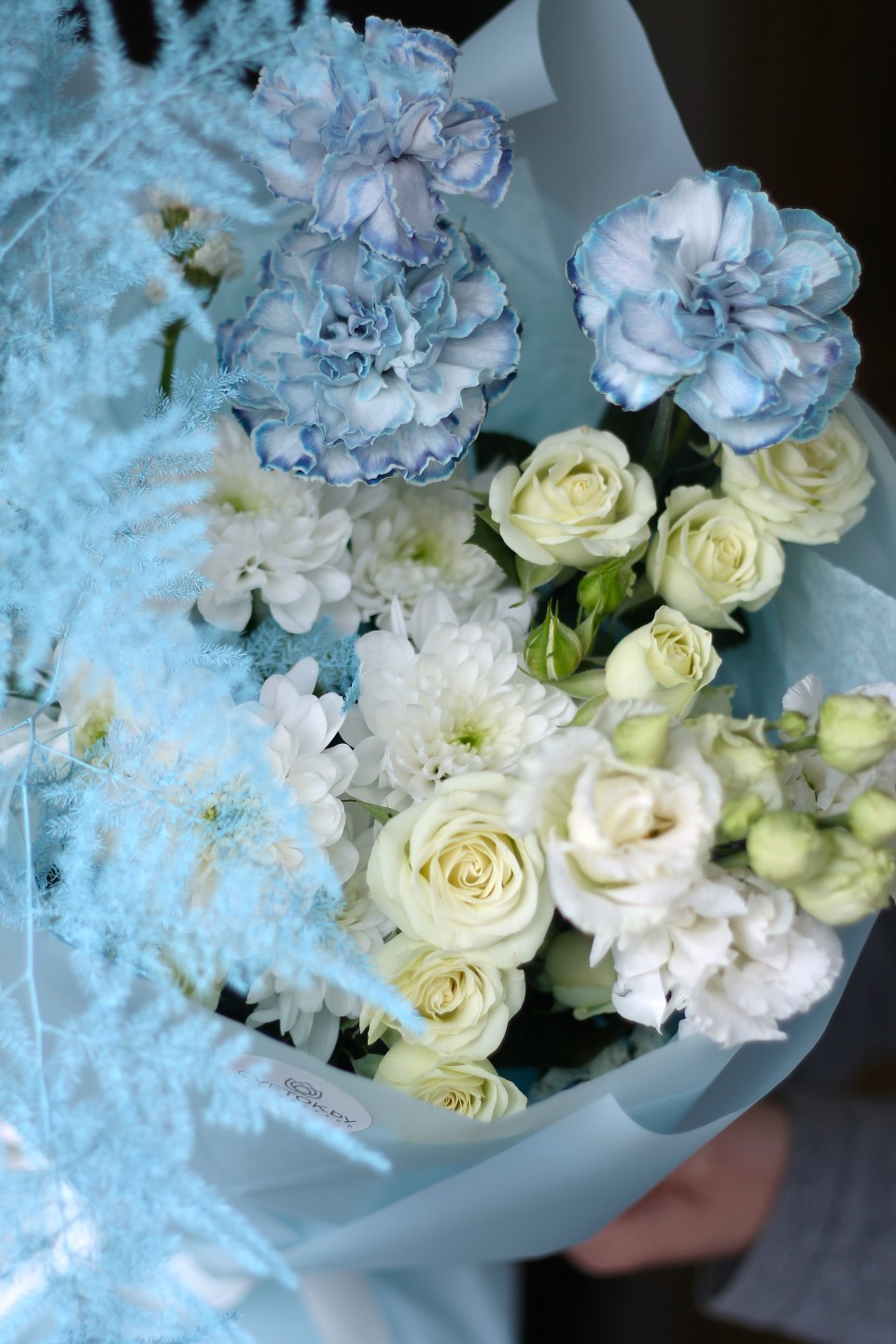 Букет с кустовой хризантемой Цветущий Водопад - с доставкой по Минску