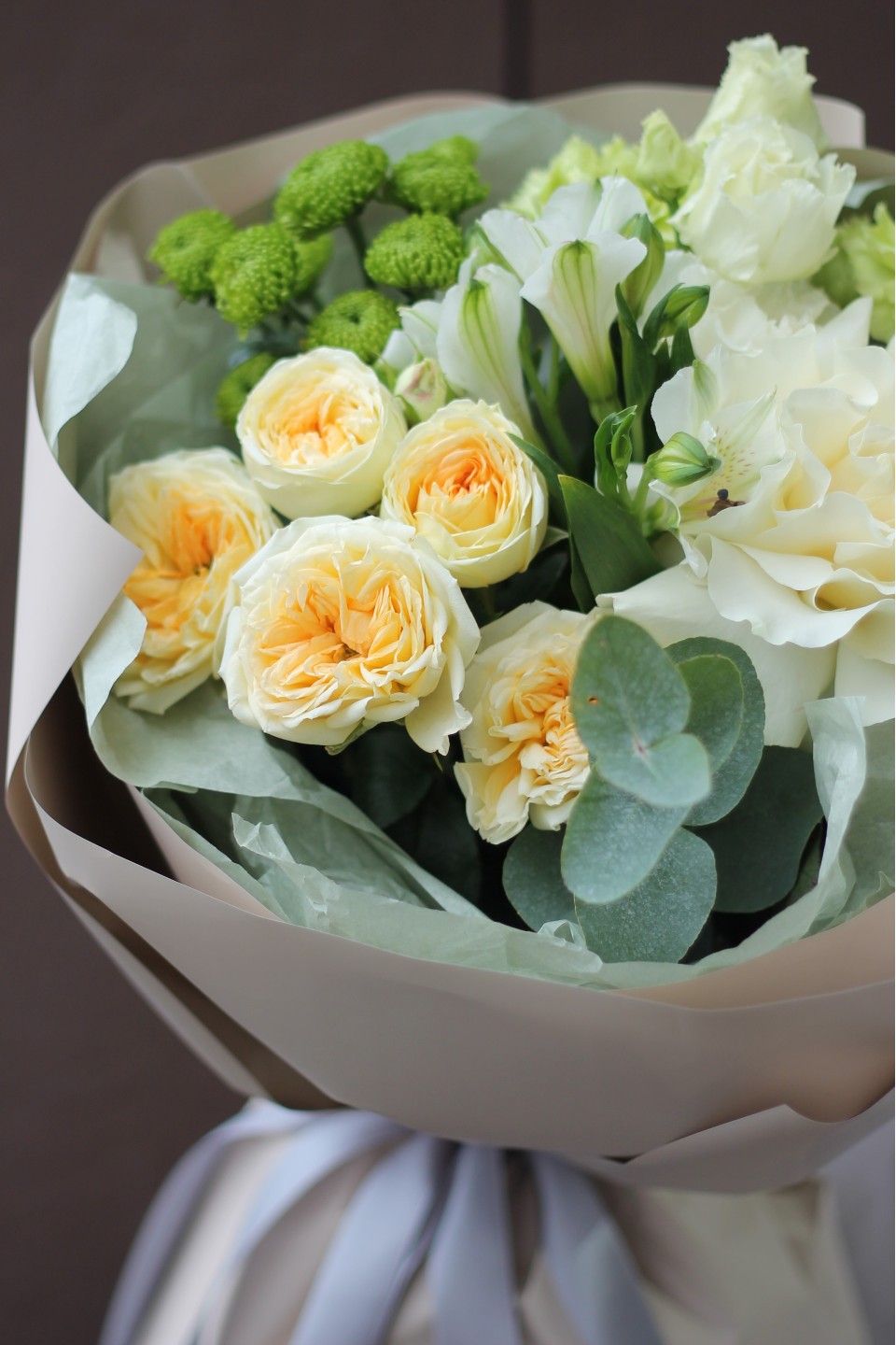 Букет с французской розой Кокилье - подарочное оформление