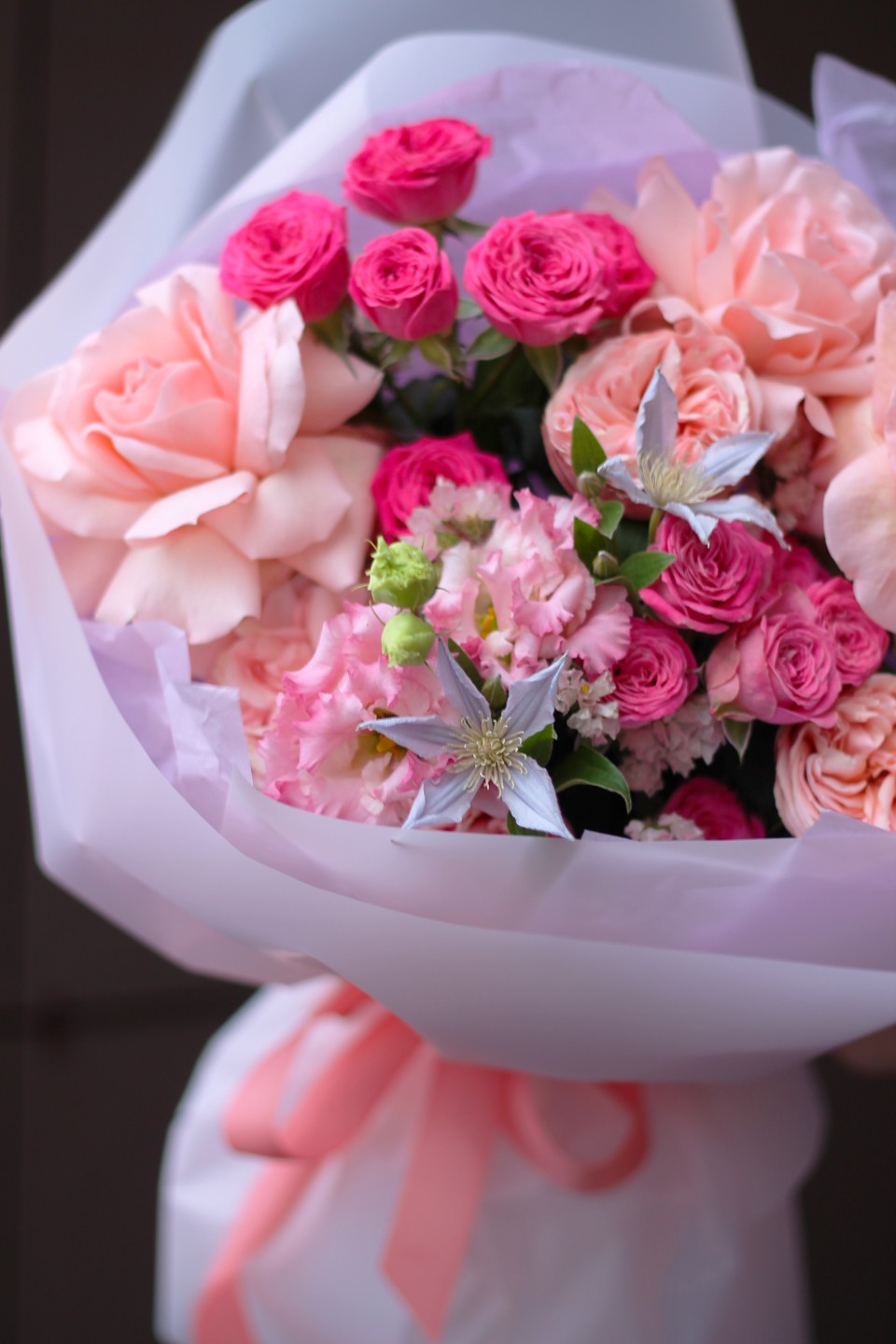 Букет с розовыми французскими розами Милиса - с доставкой по Минску