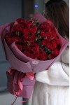 Букет кустовых роз "Красная Сфера"
