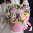 Коробка  с пионами  Кремовая Мечта - миниатюра