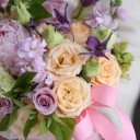 Коробка  с пионами  Кремовая Мечта - подарочное оформление - миниатюра