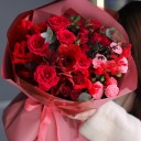 Букет с амариллисом Страстный Рубин - подарочное оформление - миниатюра