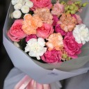 Букет с белыми и оранжевыми гвоздиками Яркая Дива - с доставкой по Минску - миниатюра