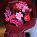 Букет Магия Рубина - с добавлением зелени - миниатюра 