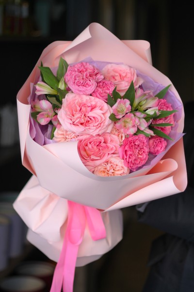 Букет с альстромерией "Как же ты хороша"