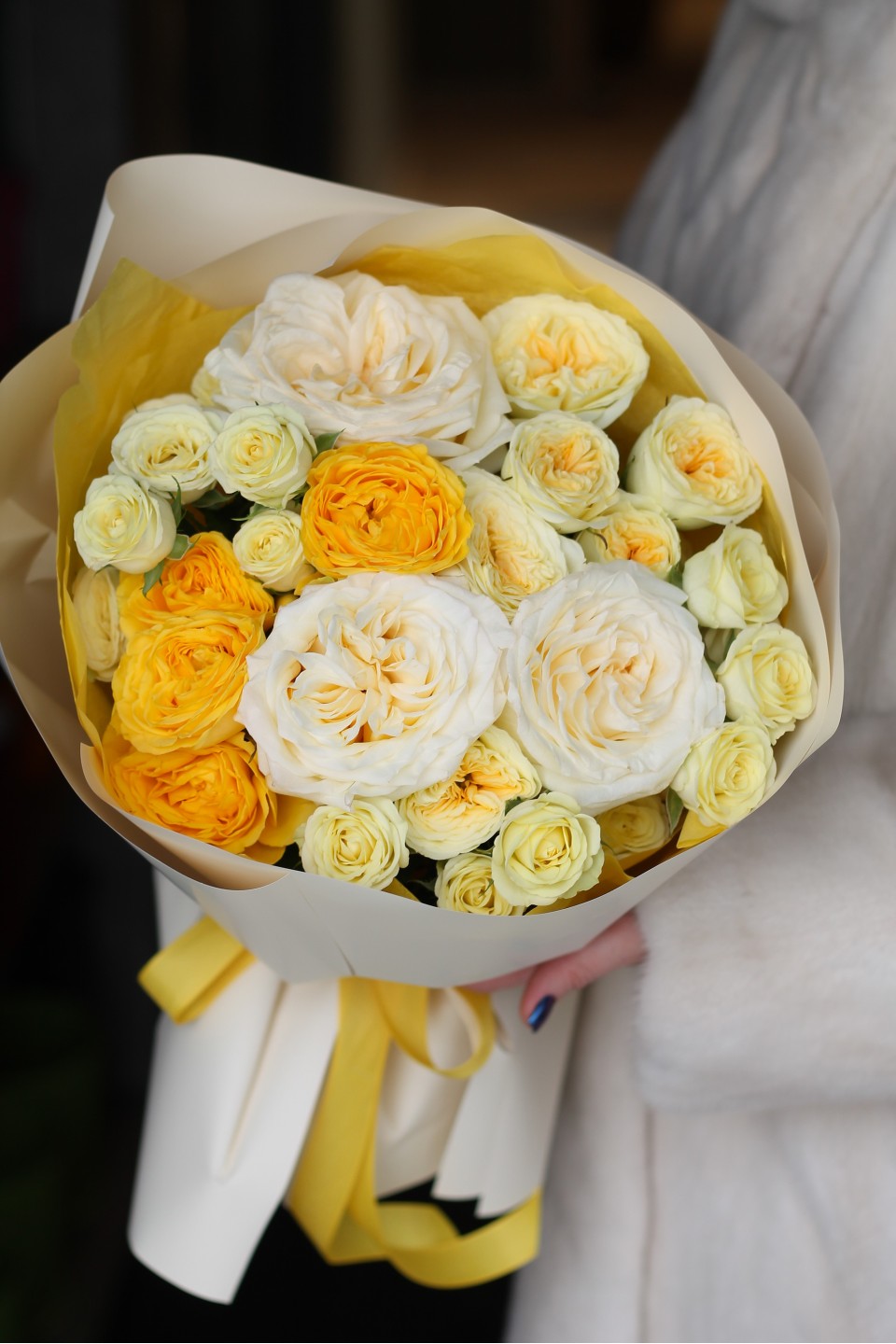 Букет с пионовидной розой "Путь к Солнцу" - быстрая доставка в Минске