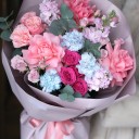 Букет с розовой французской розой "Танец Красок" - подарочное оформление - миниатюра