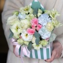 Конверт с эустомой Небосвод - миниатюра