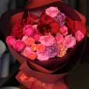 Букет с красным амарилисом "Французский шик" - миниатюра