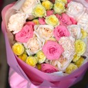 Букет из кустовой розы"Ягодный микс" - с доставкой по Минску - миниатюра