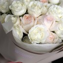 Букет из микса роз "Любимой Девушке" - подарочное оформление - миниатюра