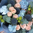 Букет с синими гвоздиками "Сапфировое Сердце" - с доставкой по Минску - миниатюра