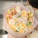 Букет с пионовидными розами Лимонный Бархат - миниатюра