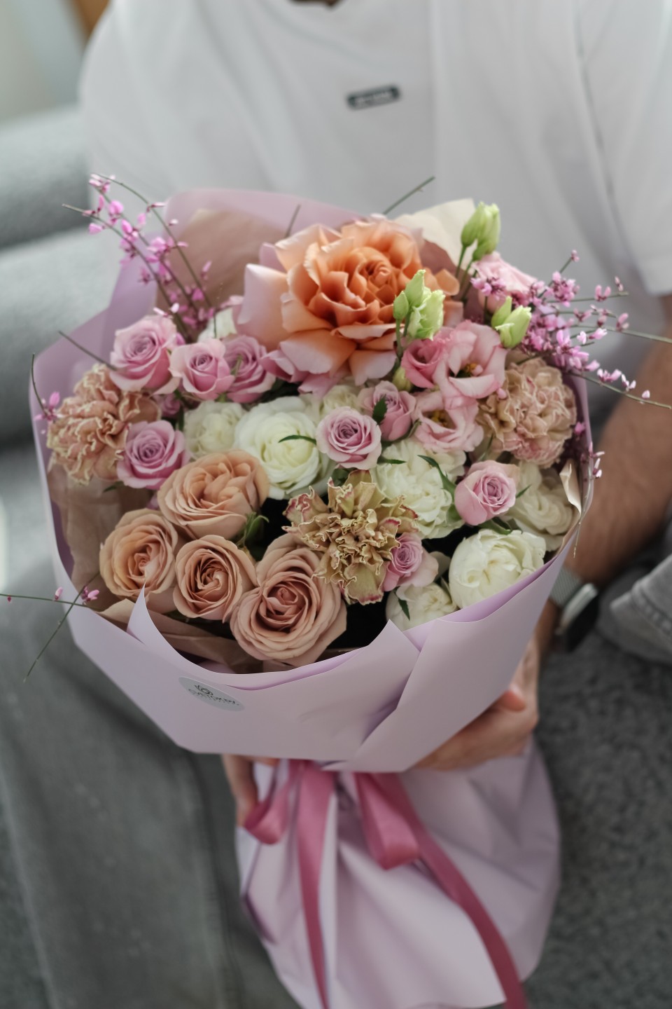 Букет с кустововой розой Танец Фей - с доставкой по Минску