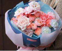 Цветы на выписку из роддома