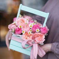 Цветы в ящичках