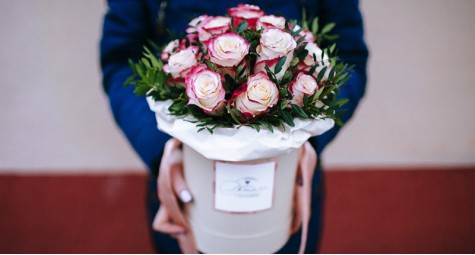 Почему букеты в шляпных коробках стали так популярны?