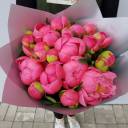 Букет из коралловых пионов - с доставкой по Минску - миниатюра