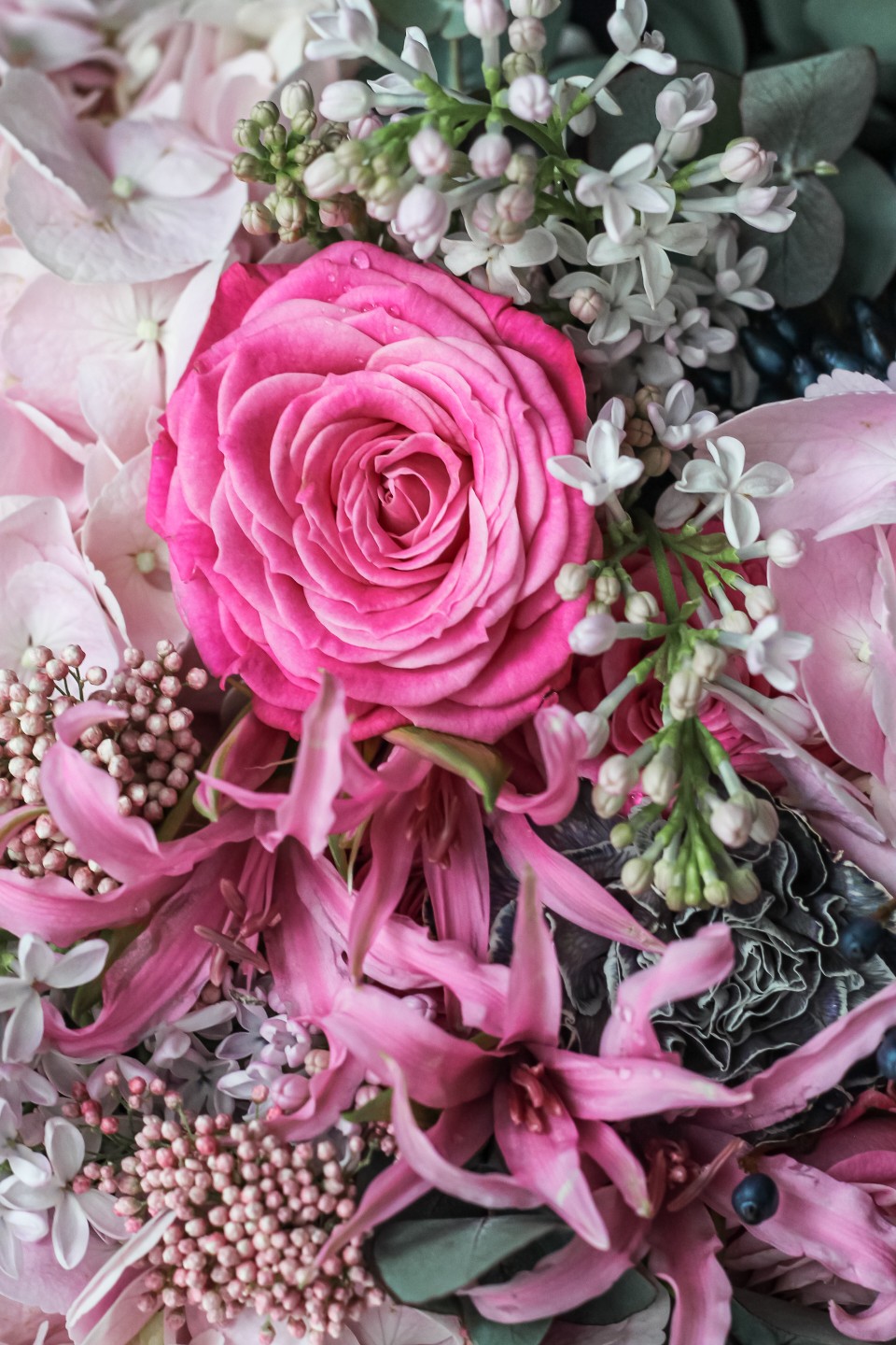 Букет Гортензия и кварц - подарочное оформление