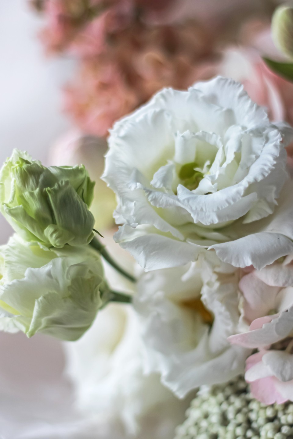 Букет Шелк - с добавлением зелени