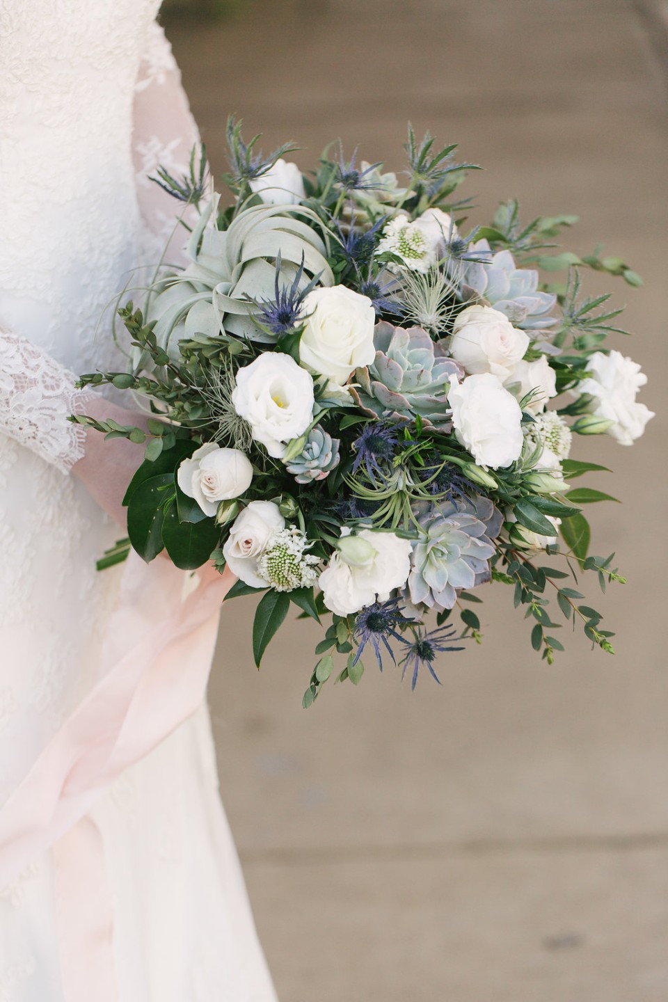 Букет невесты Тилландсия