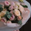 Букет Все тебе - с добавлением зелени - миниатюра 