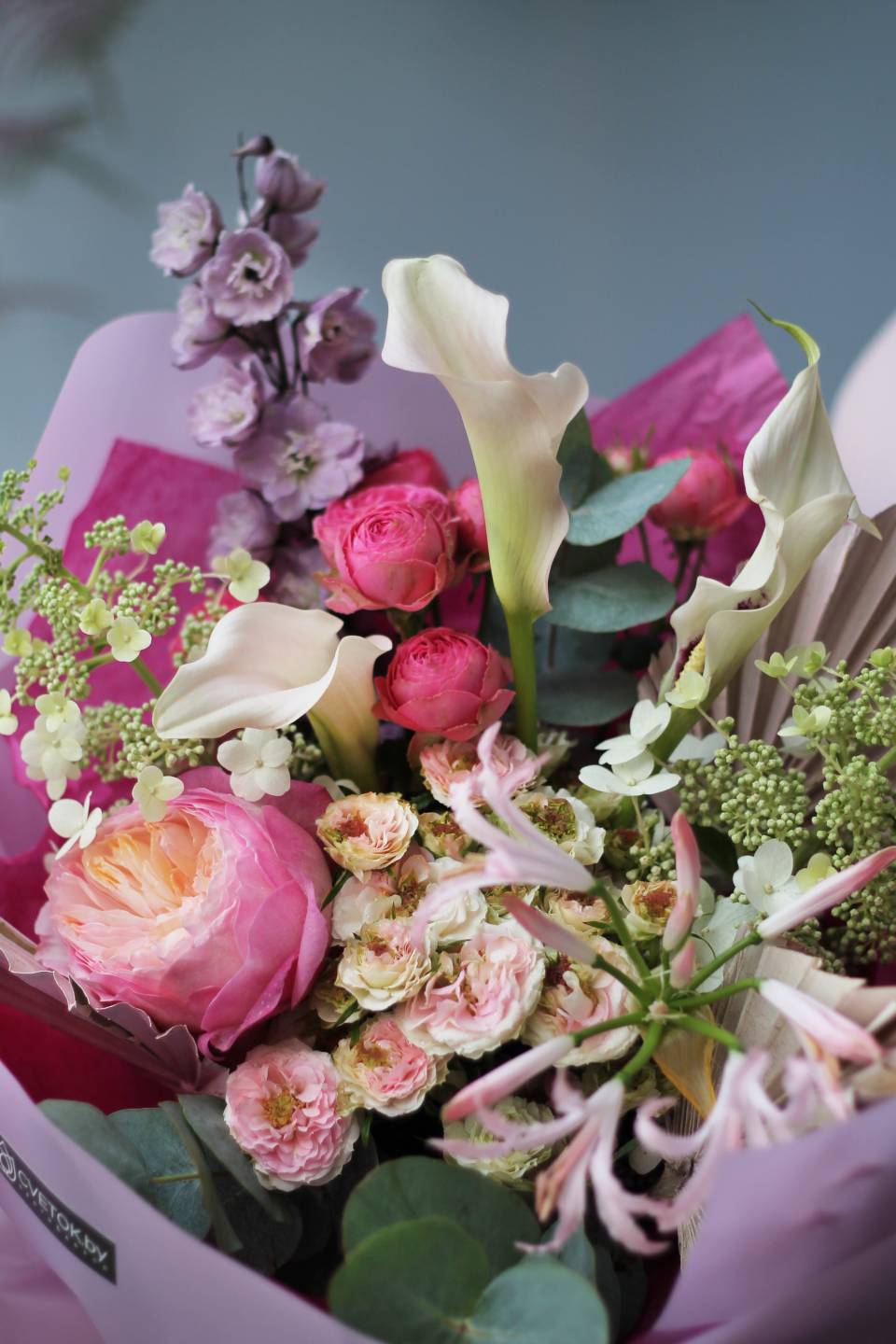 Букет Мелодия Вальса - с добавлением зелени