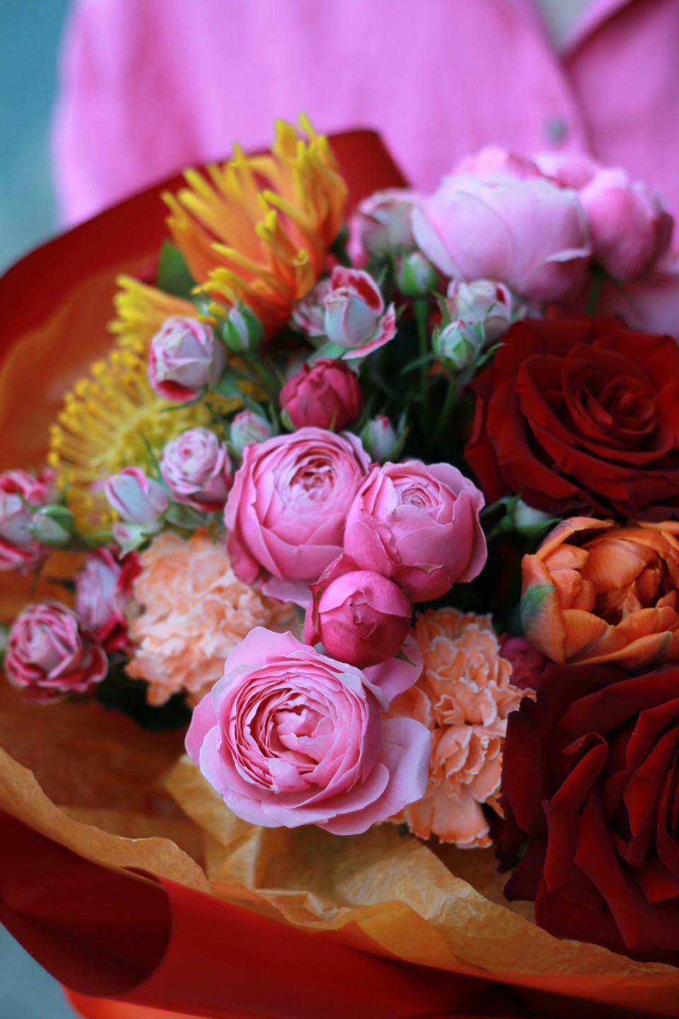 Букет El Corazón - с добавлением зелени