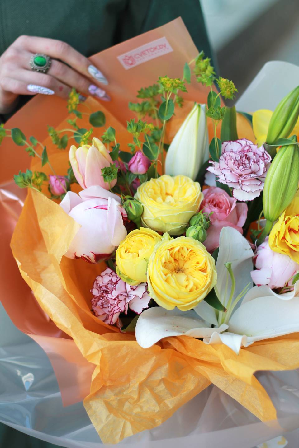 Букет Рия-мия - с добавлением зелени