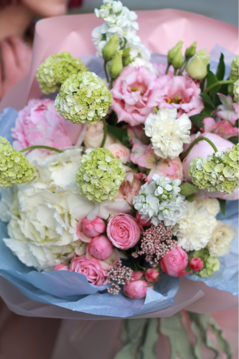 Букет Натюрморт - с добавлением зелени