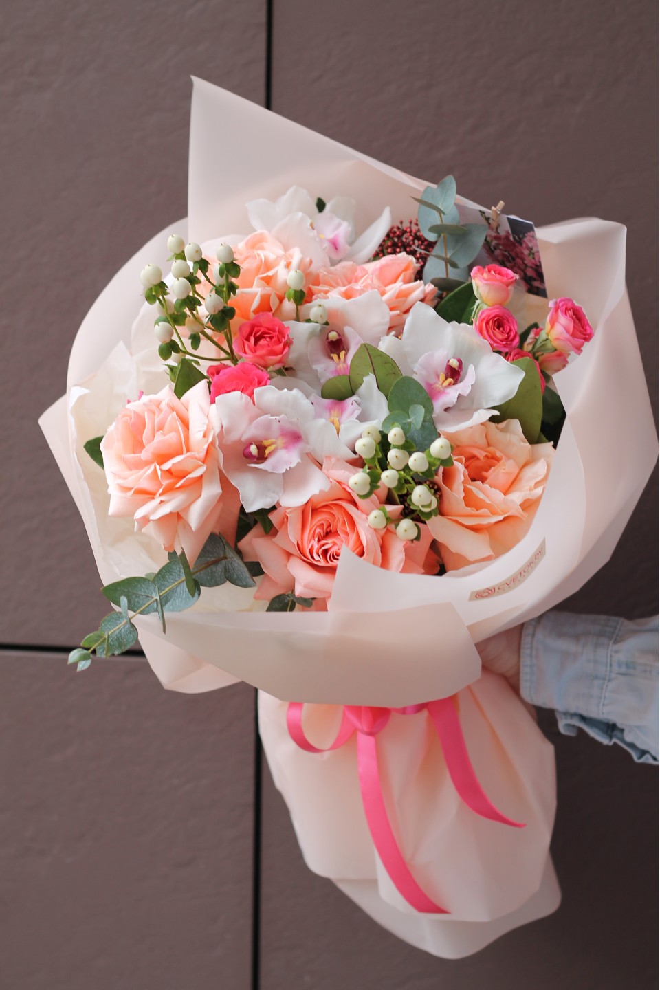 Букет Сарика - с добавлением зелени