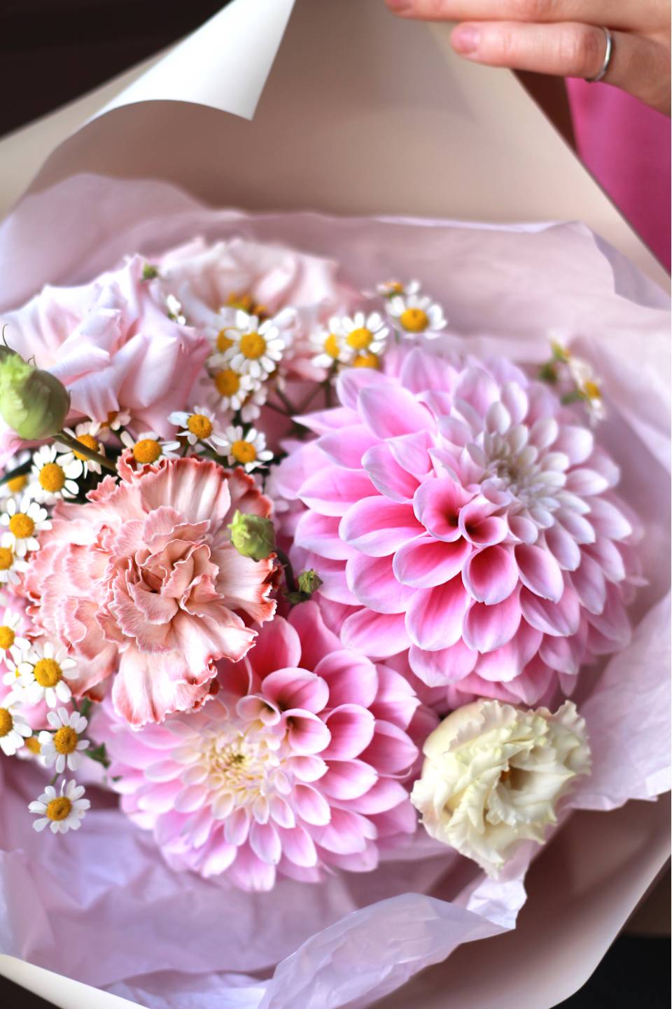 Букет Розовый Октябрь - с добавлением зелени